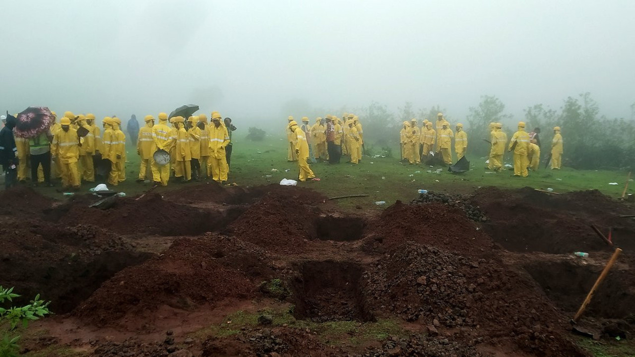 Hindistan’da toprak kayması: 22 ölü