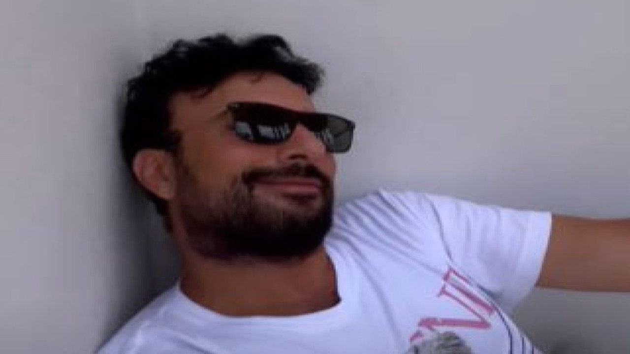 Tarkan tatil fotoğraflarını 'biraz daha sabır' notuyla paylaştı