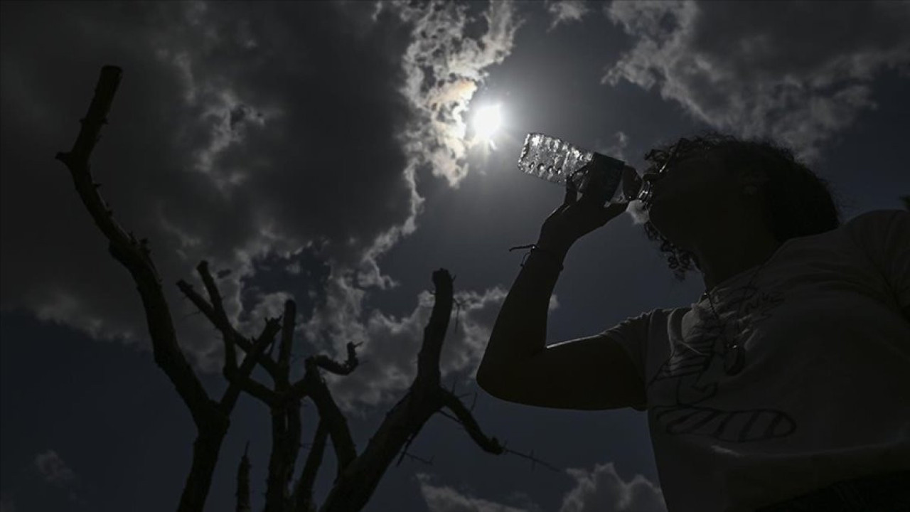 Aşırı sıcak ve nem psikolojiyi nasıl bozar