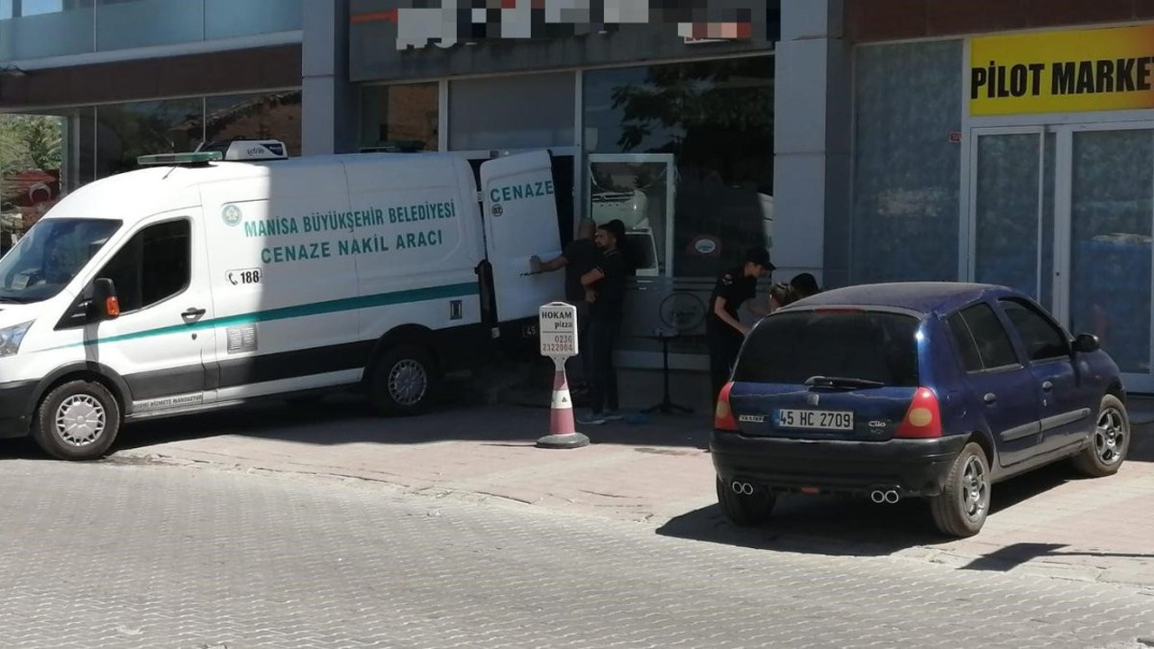 Manisa’da pizzacıda cinayet