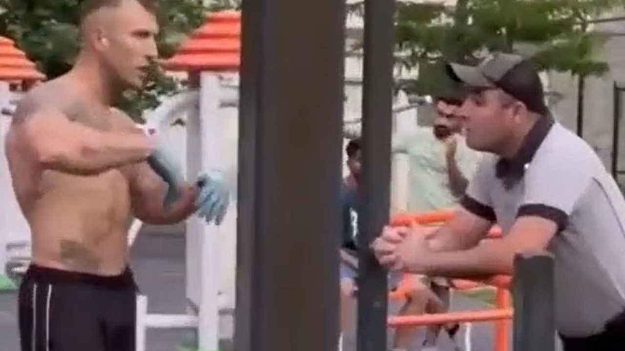 Tişörtsüz spor yapan erkekler güvenliğe şikayet edildi