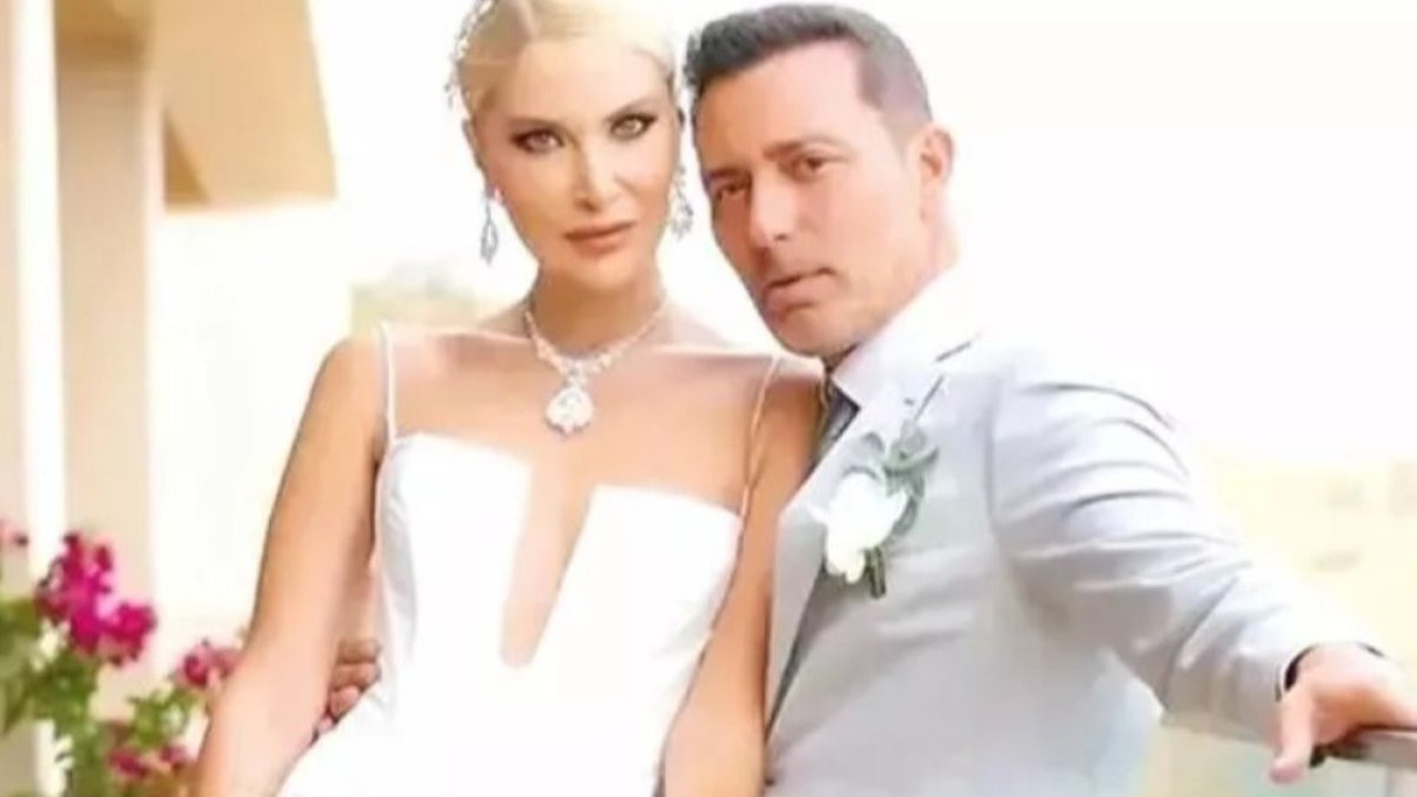 Mustafa Sandal'dan kayınpederine jest