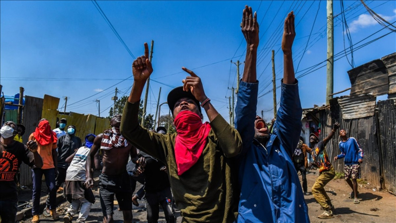 Kenya'da 3 gün süren gösterilerde 10 kişi öldürüldü