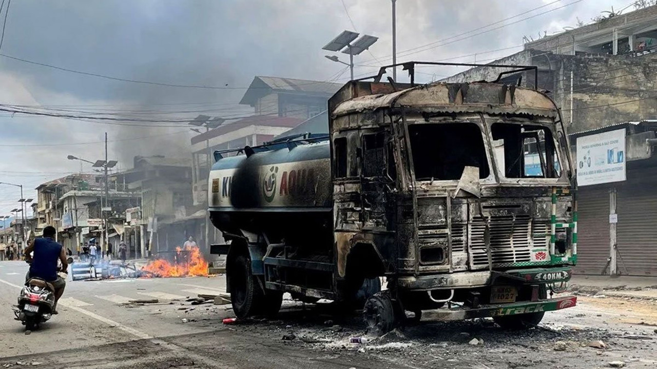 Haryana’da Hindu-Müslüman çatışmalarına karışanların evleri yıkıldı