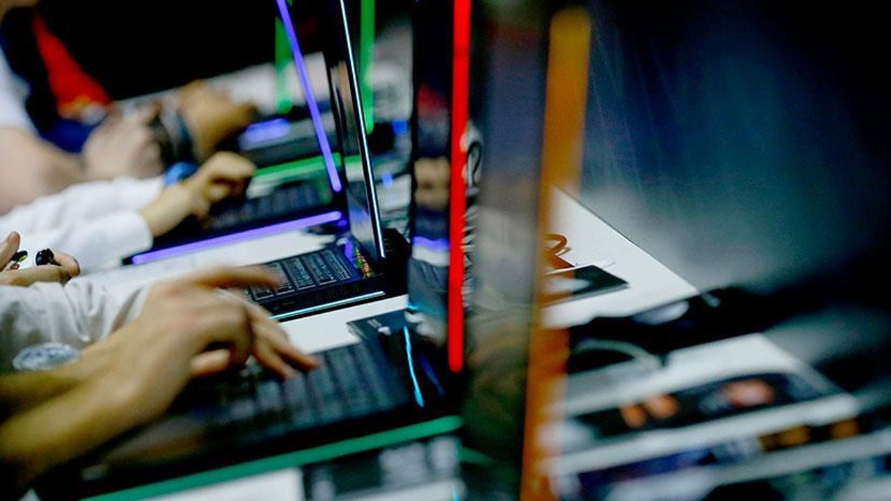 Teknoloji devi iflasın eşiğinde. Türkiye'de birçok eve bilgisayar, televizyon ve klimalarla giriyordu