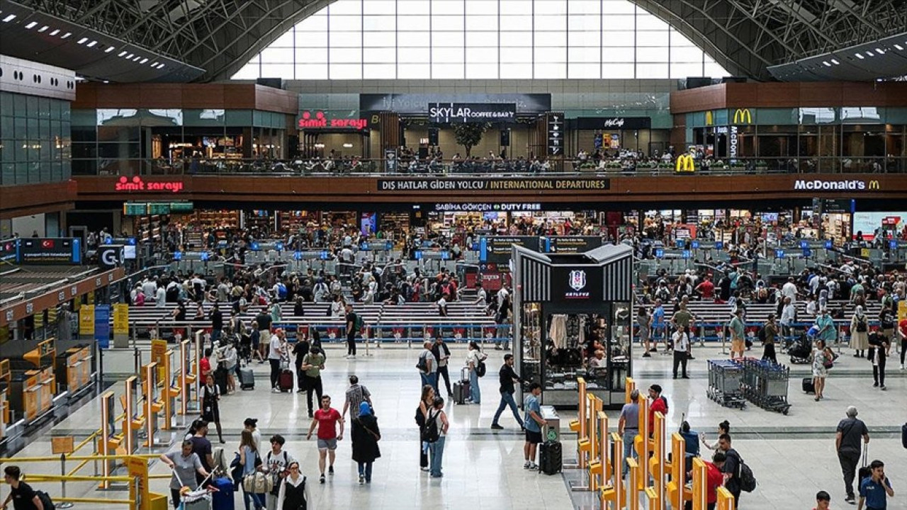 Sabiha Gökçen’de rekor yolcu sayısı