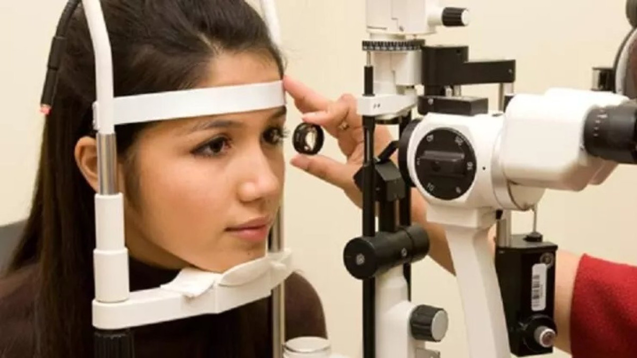 Tehlikeli hastalık kör bırakıyor. Uzmanı uyarılarını sıraladı
