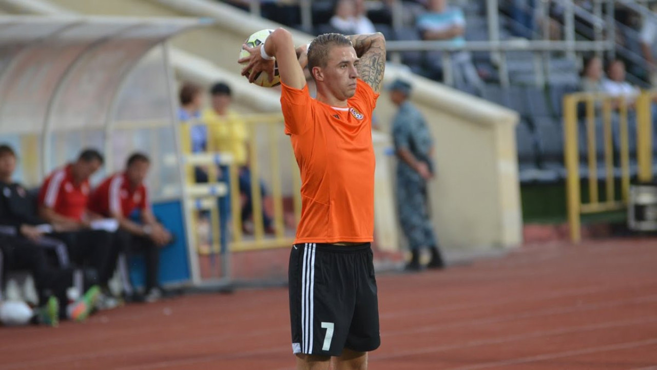 14 yaşındaki kıza cinsel istismarda bulunan Ubbink'i transfer eden 1. Lig ekibine tepki yağıyor