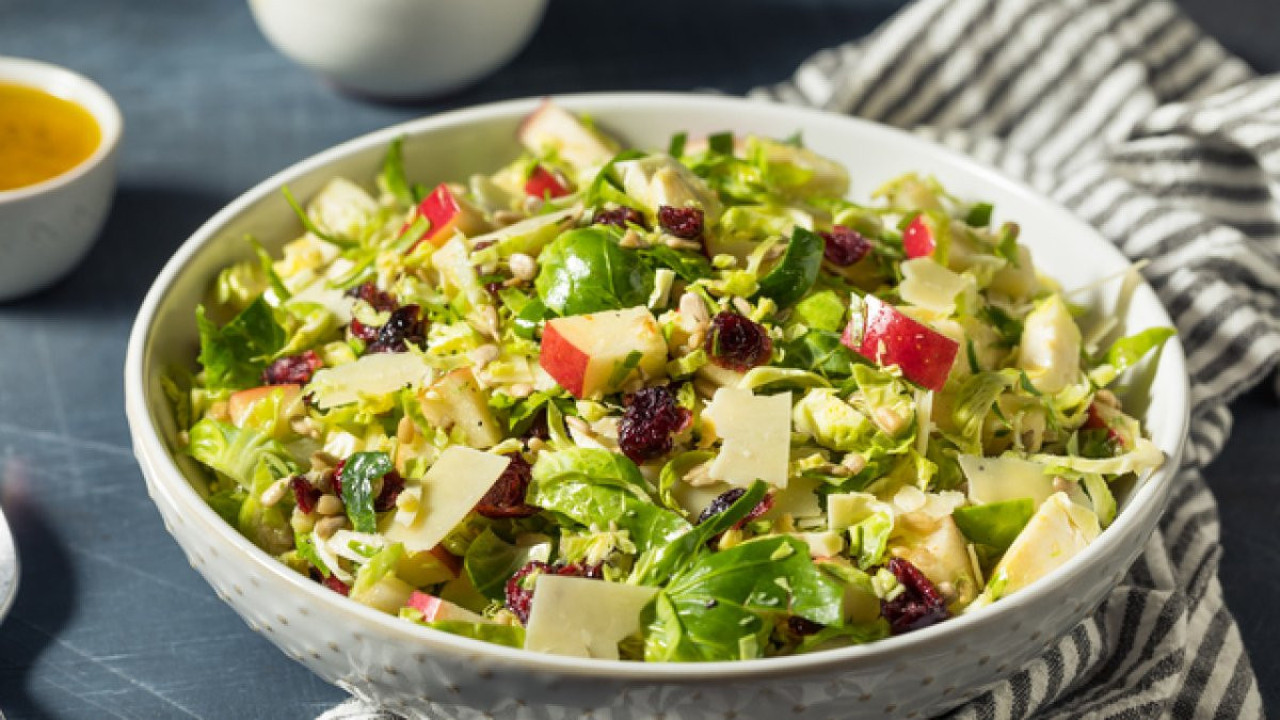 Zeytinyağlı Bürüksel lahanası nasıl yapılır? Bürüksel lahanası tarifinin malzemeleri neler?