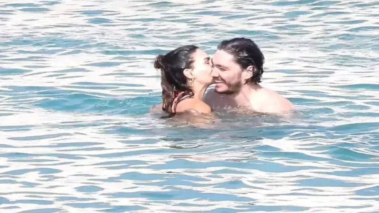 Ebru Şahin ve Cedi Osman evlendikleri Çeşme’de aşk tazeledi