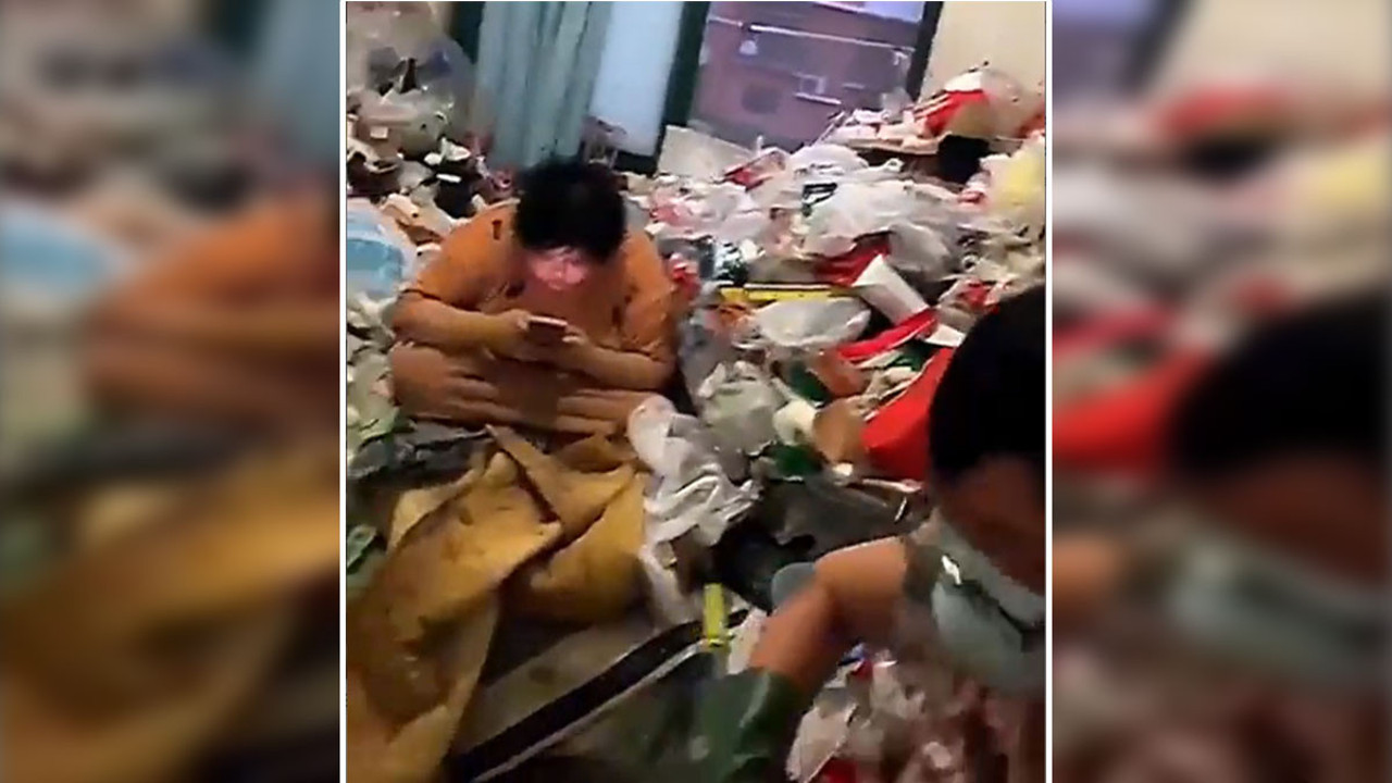 İnternet bağımlısının sonu. Çöp evi temizlenirken bile oyun oynadı. Anne babalar dikkat