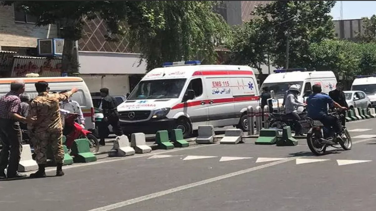 İran'da türbe saldırısıyla bağlantılı 10 gözaltı