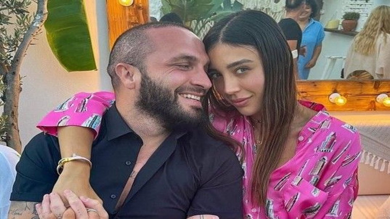 Şarkıcı Berkay'ın eşine aldığı villanın fiyatı dudak uçuklattı