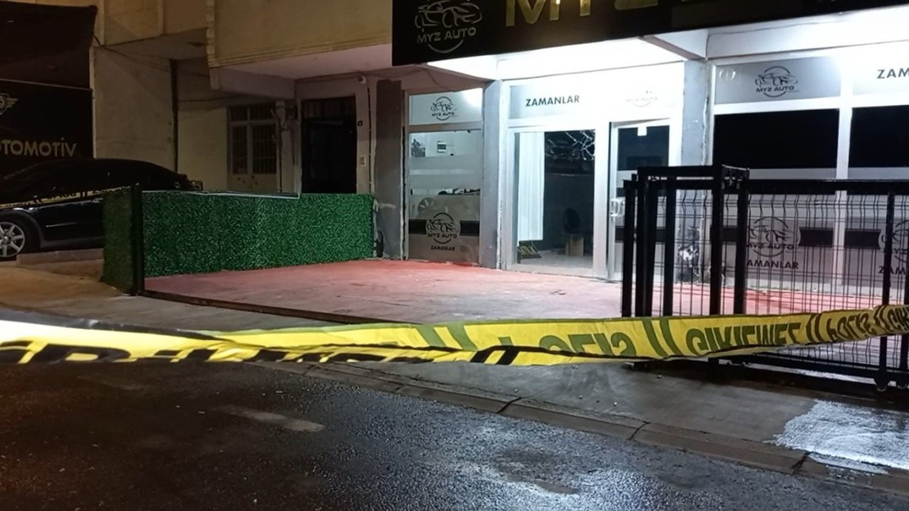 Kocaeli’de oto galeriye silahlı saldırı: Kurşun yağdırıp kaçtılar