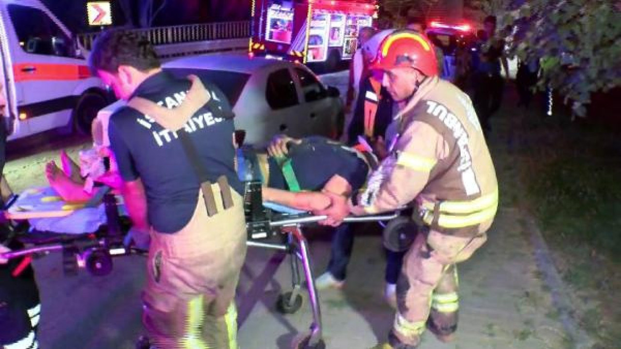 Başakşehir'de hafriyat kamyonu devrildi: 1 yaralı