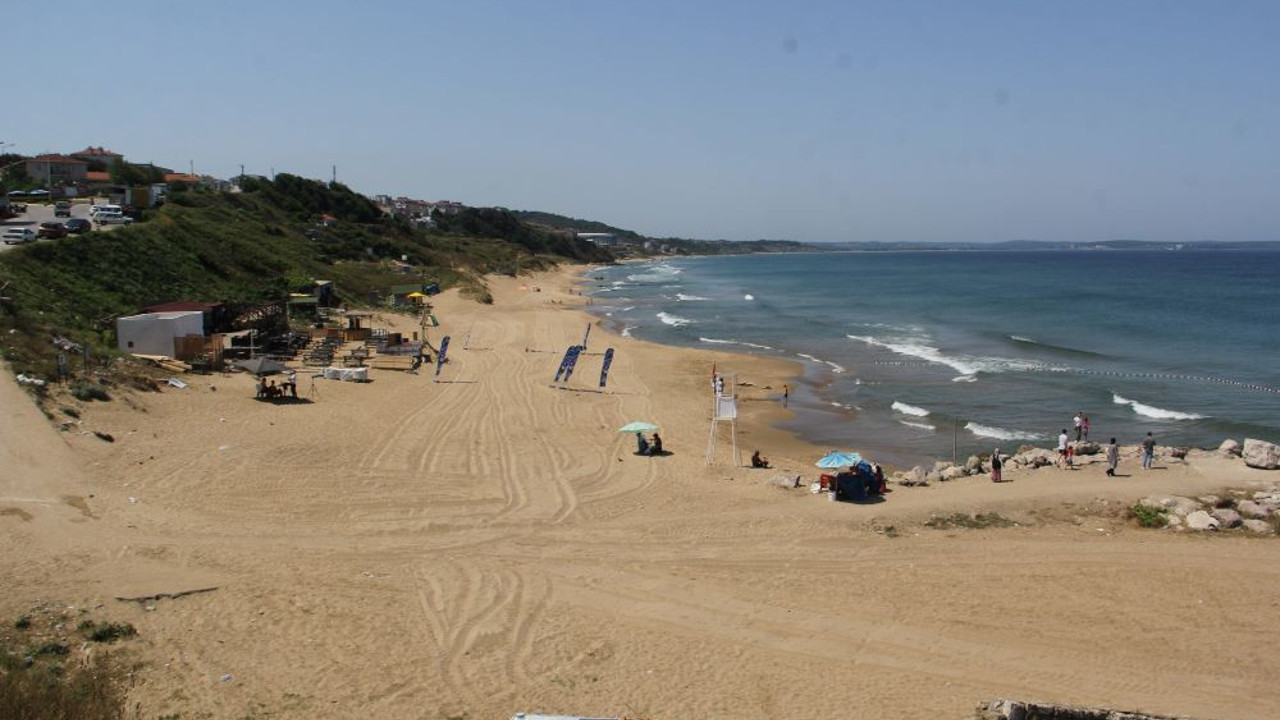 Sinop'ta denize girmek yasaklandı. Sahiller boş kaldı