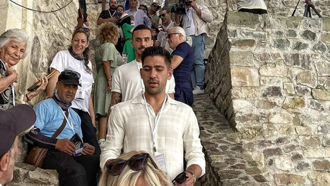 Trabzonspor’un Yunan oyuncuları Bakasetas ve Kourbelis ayine katıldı