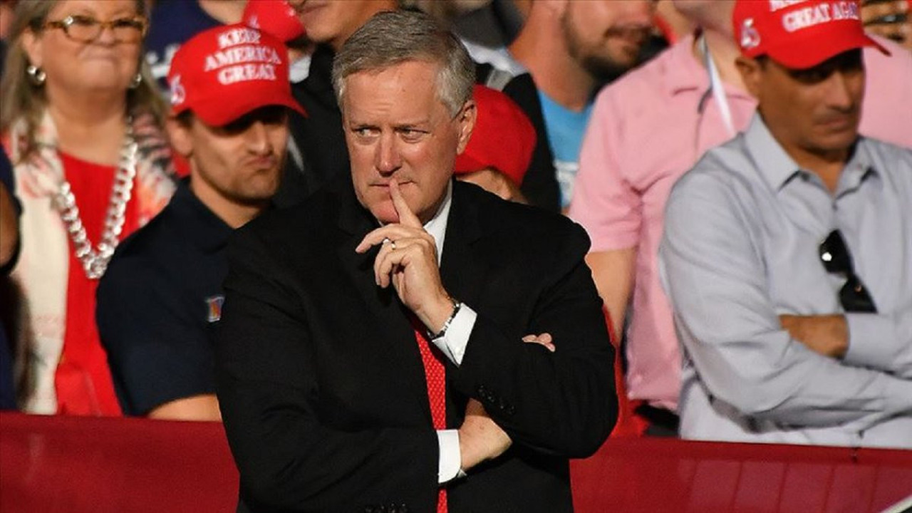 Trump'ın eski Özel Kalem Müdürü, davasını federal mahkemeye taşıyacak