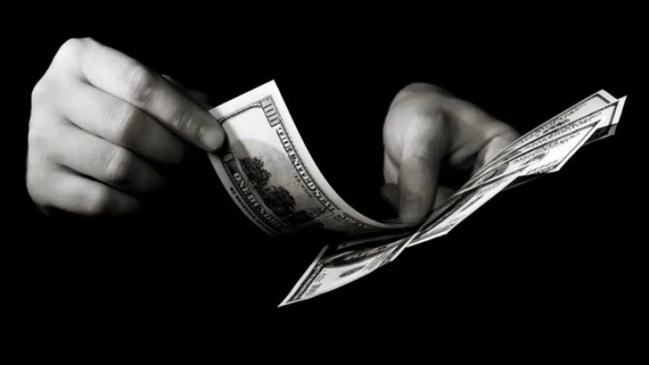 Singapur'da 737 Milyon Dolarlık Kara Para Aklama ve Sahtecilik Operasyonu