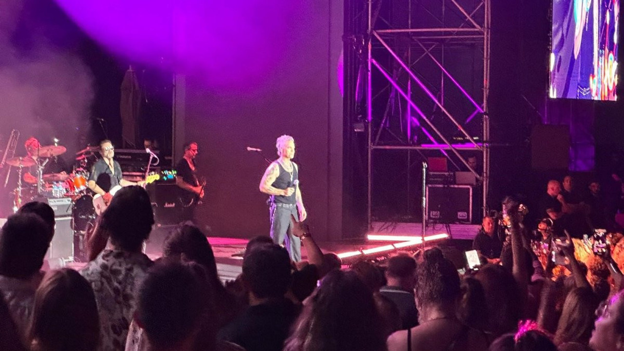 Dünyaca ünlü şarkıcı Robbie Williams Bodrum’da konser verdi