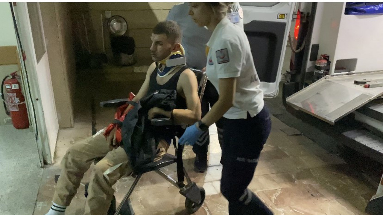 Edirne'de kaçak göçmenleri taşıyan araç kaza yaptı: 6 yaralı