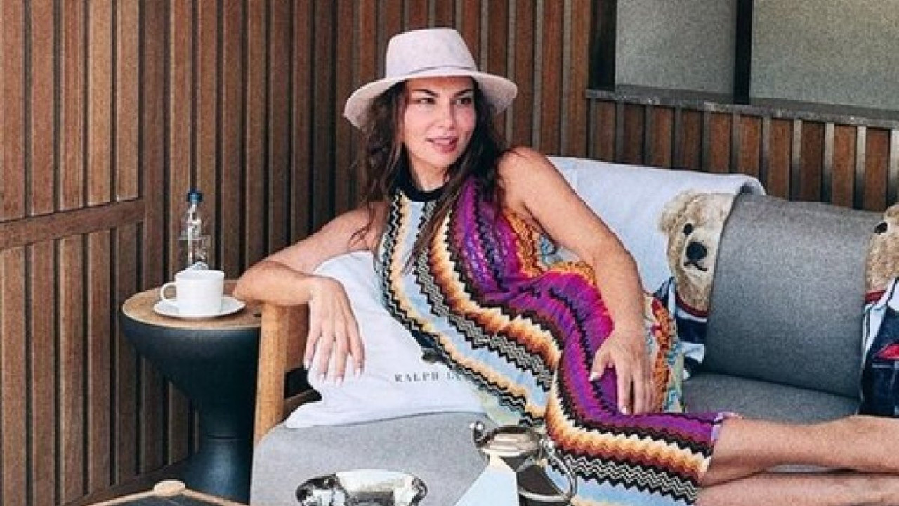 Ebru Yaşar yeni aldığı yatının keyfini çıkartmaya başladı