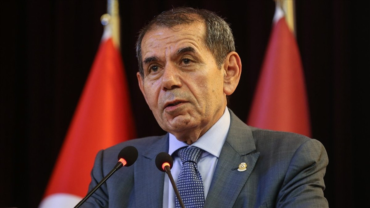 Dursun Özbek sezonu açtı. Geçen sezon bıraktığı yerden başladı: Hakem doğradı