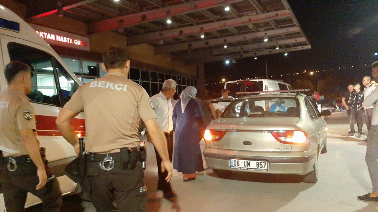 18 yaşındaki genç kazara kendisini vurdu