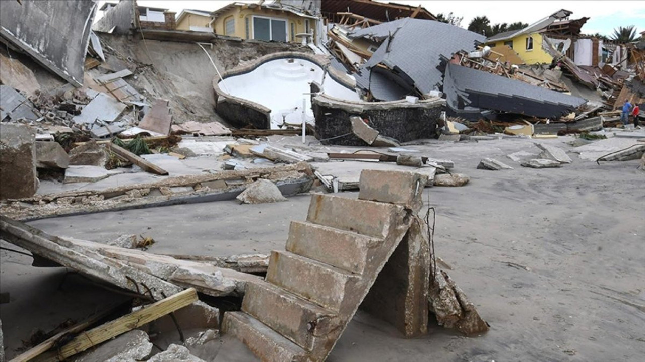 Meksika'yı Hilary vurdu: 3 ölü