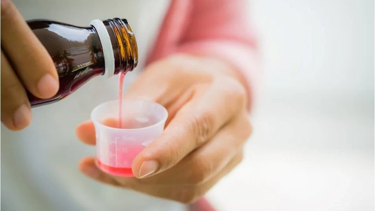 Öksürük şurubunu içen 80'den fazla çocuk öldü