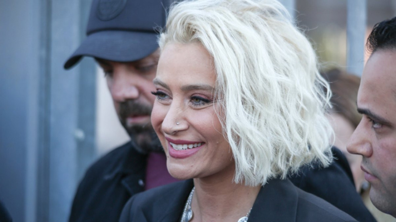 Sıla'dan haber var. Annesi yoğun bakımdaydı