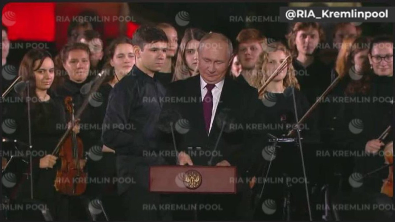 Wagner liderinin uçağının düşmesinin ardından Putin gülerek açıklama yaptı