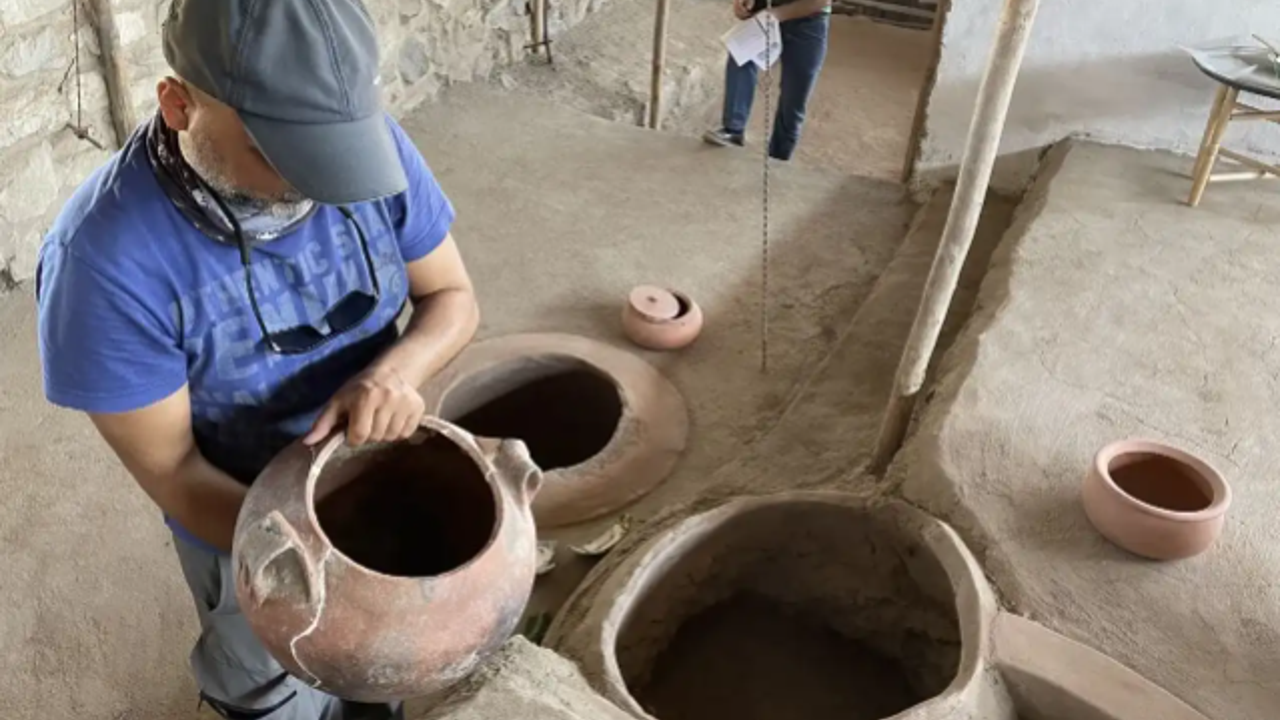 Harput Kalesi’nde hazine değerinde saray mutfağı bulundu