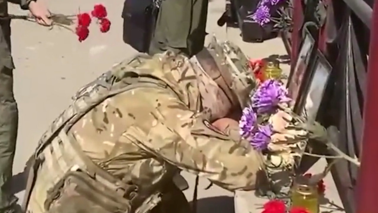 Wagner askerleri liderlerinin ölümünün ardından böyle ağladı