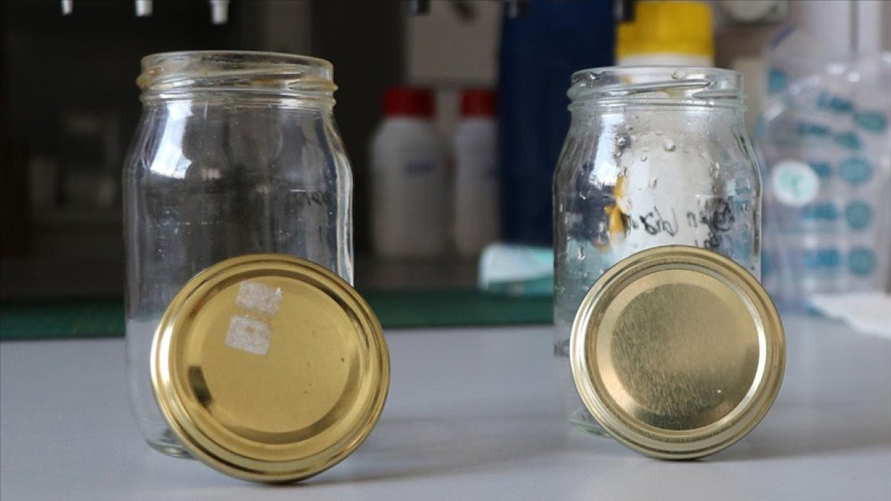 Gıda zehirlemesi yaşamak istemiyorsanız dikkat. Uzmanından kışlık konserve uyarıları