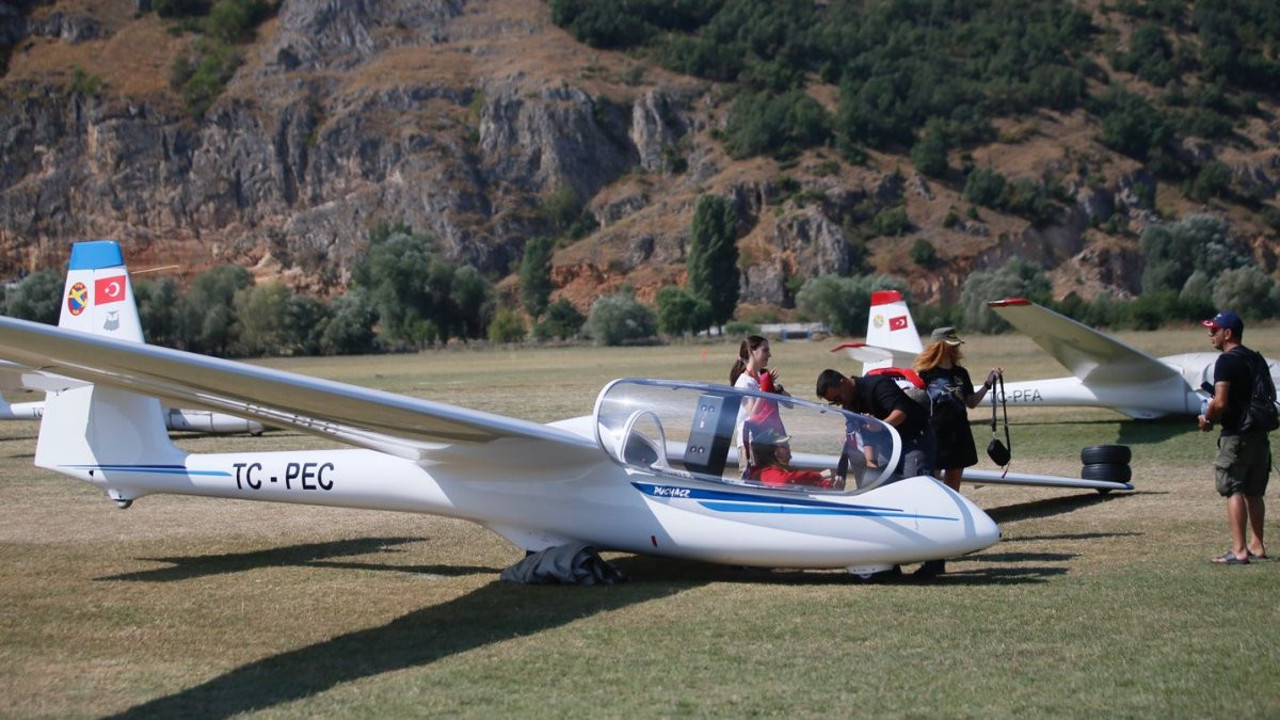 Eskişehir'de THK 2. Havacılık Festivali başladı