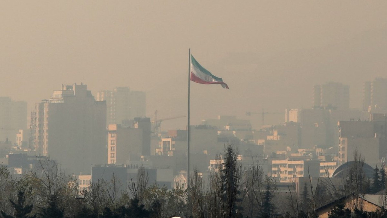İran'da hava kirliliği alarm veriyor