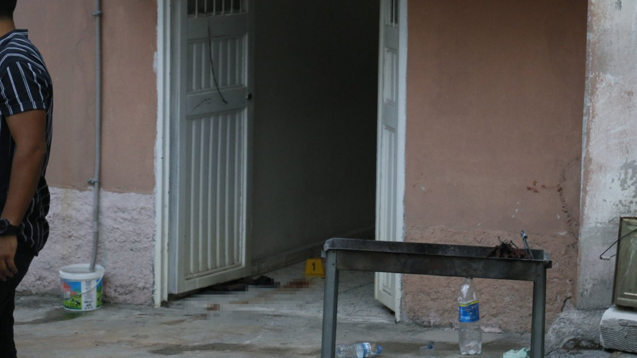 Mangal keyfi kanlı bitti. Ailesine kurşun yağdırdı: 1 ölü 6 ağır yaralı