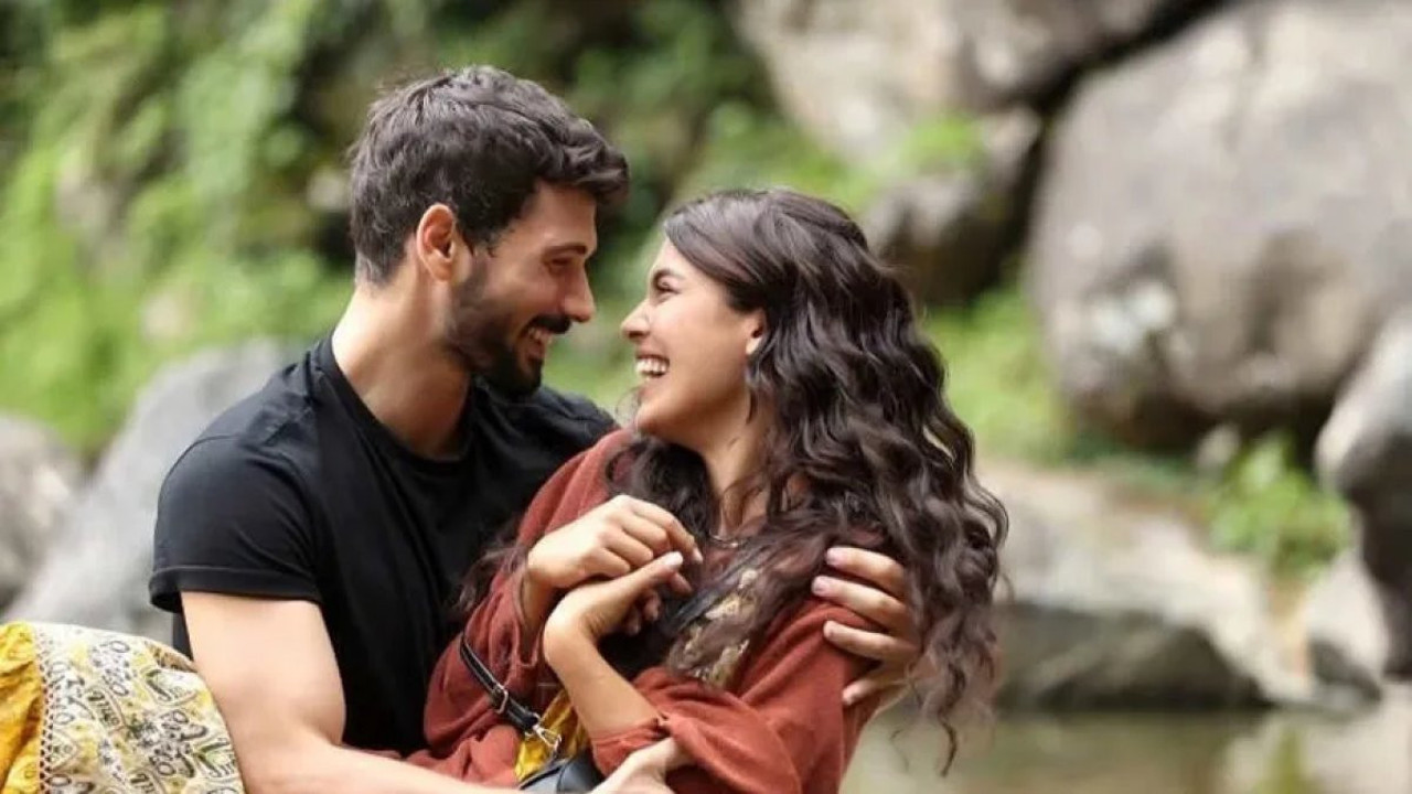 Hudutsuz Sevda dizisinden ilk fragman geldi