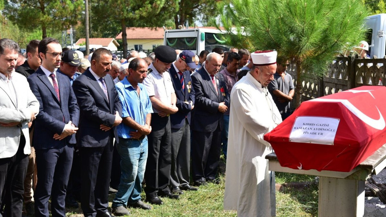 Kıbrıs Gazisi son yolculuğuna uğurlandı (31 Ağustos 2023)