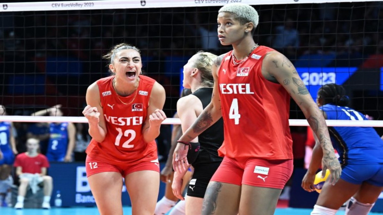 Melissa Vargas’ın Türk bir korsanın torunu olduğu iddia edildi