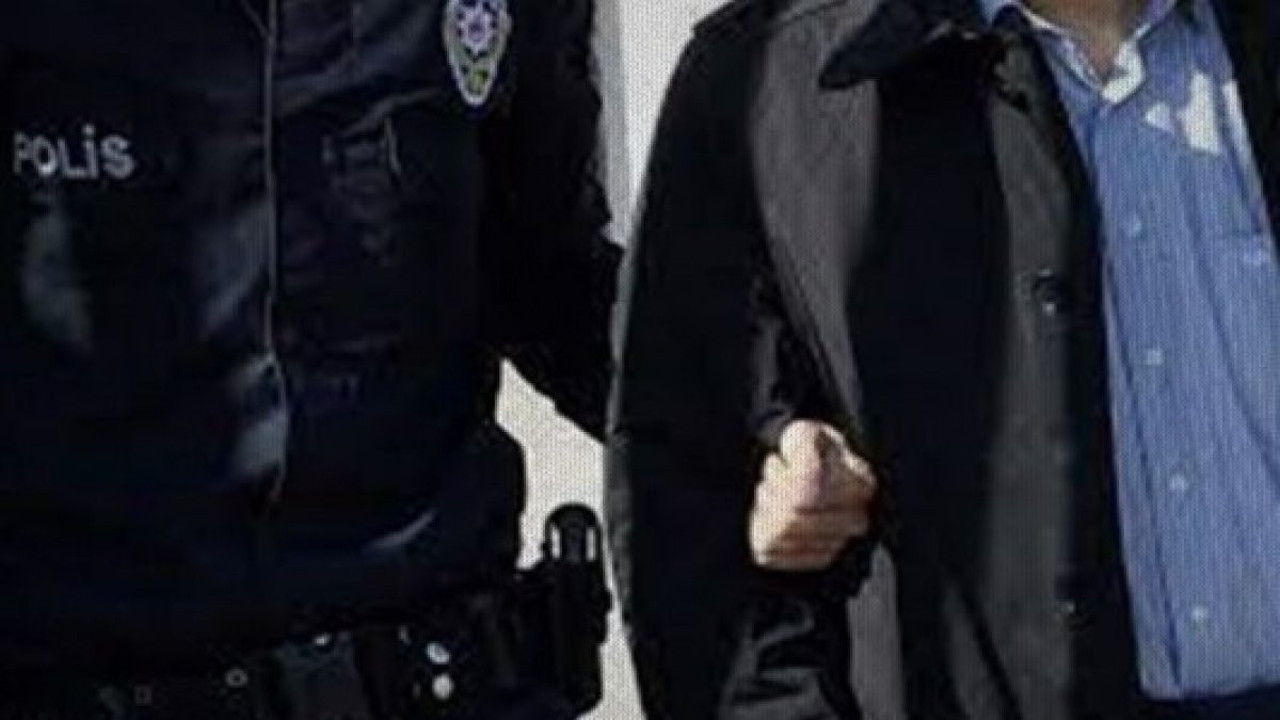 Kendisini polis ve savcı olarak tanıtan dolandırıcı tutuklandı