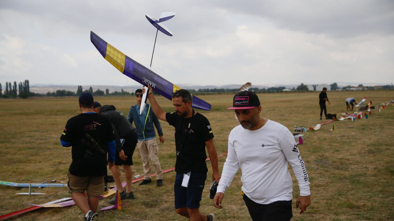 F3L Open International Cup 2 metre Planör Yarışması Eskişehir’de yapıldı