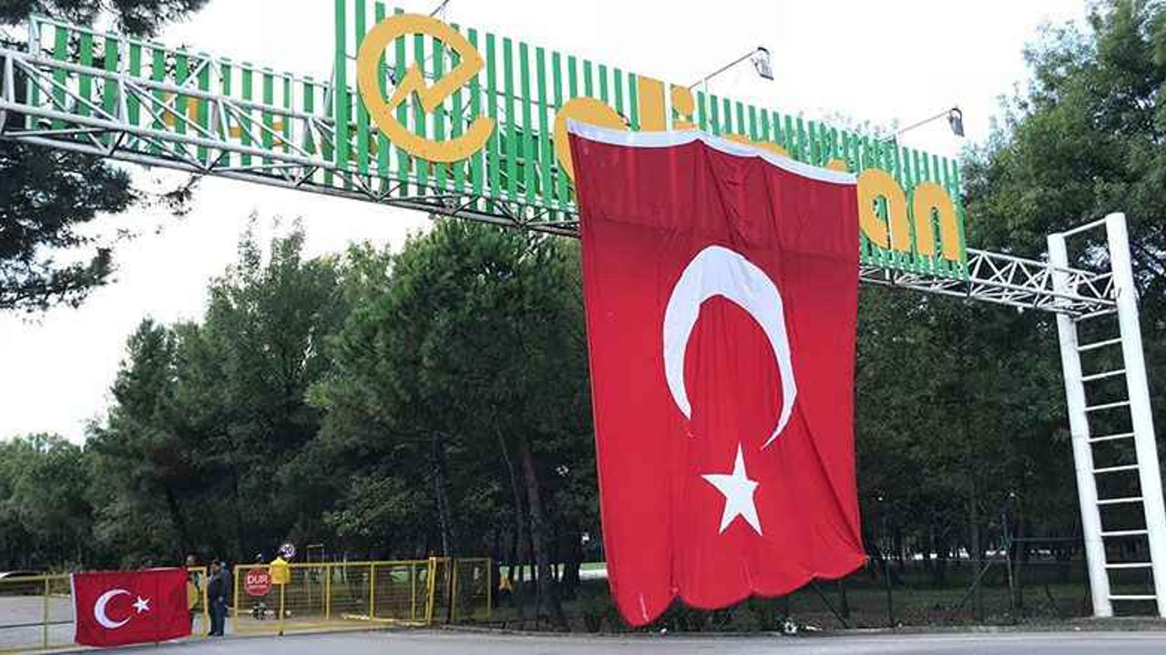 Dev fabrika iflas bayrağını çekti. Yüzlerce kişi işsiz kaldı tazminatlarını bile alamadı