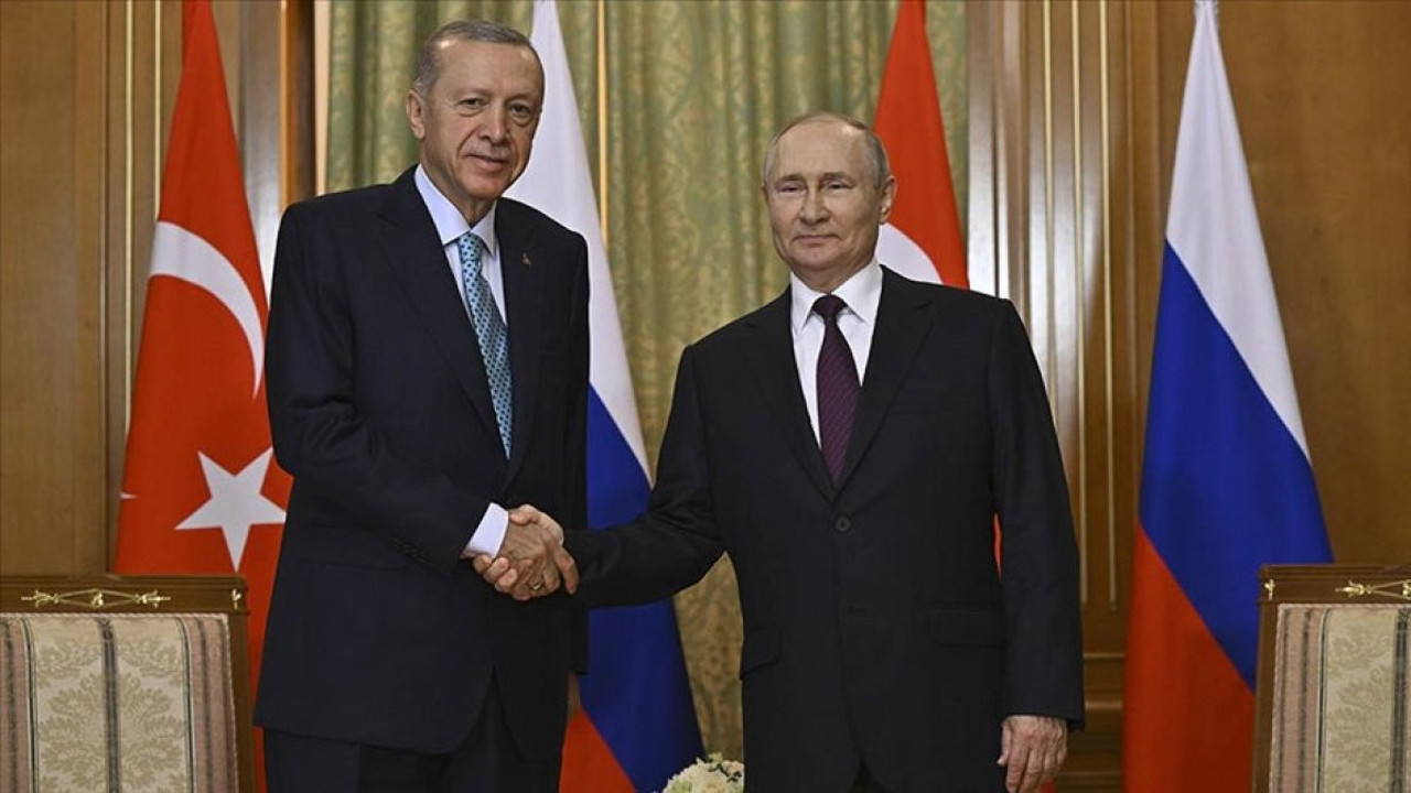 Cumhurbaşkanı Erdoğan'ın Rusya Devlet Başkanı Putin ile görüşmesi başladı