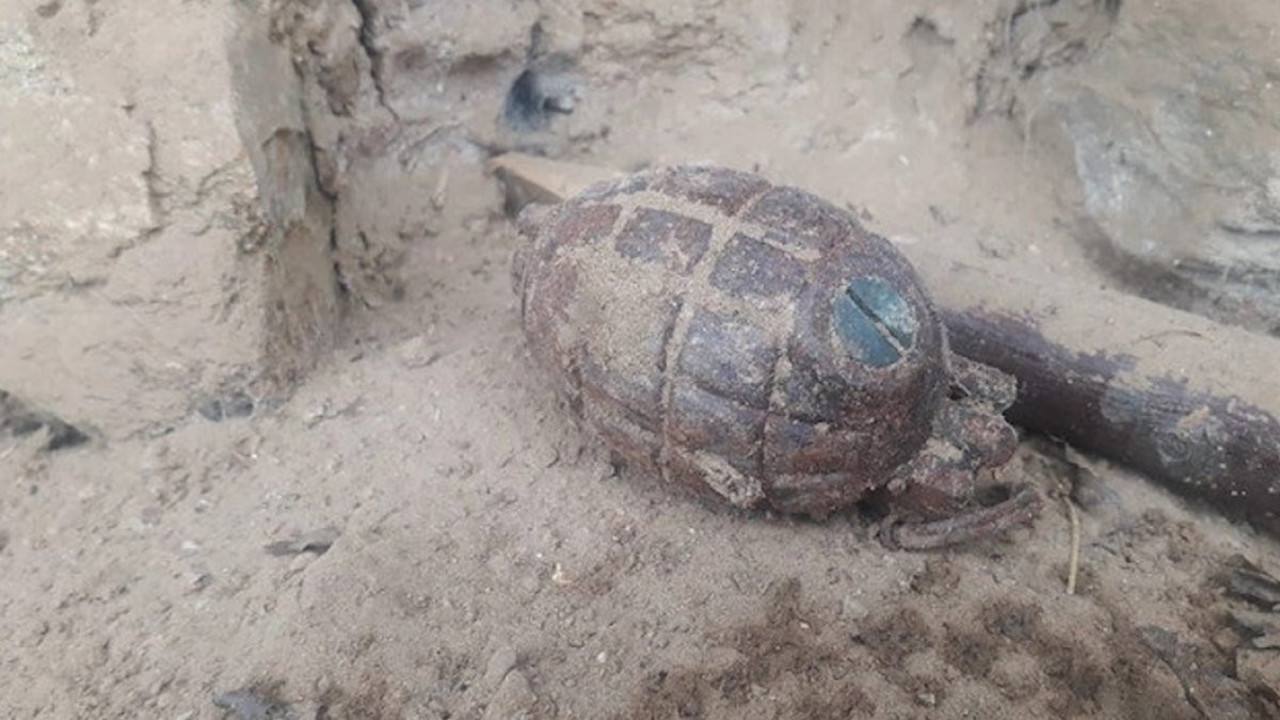 Uşak'ta patlamamış el bombası bulundu
