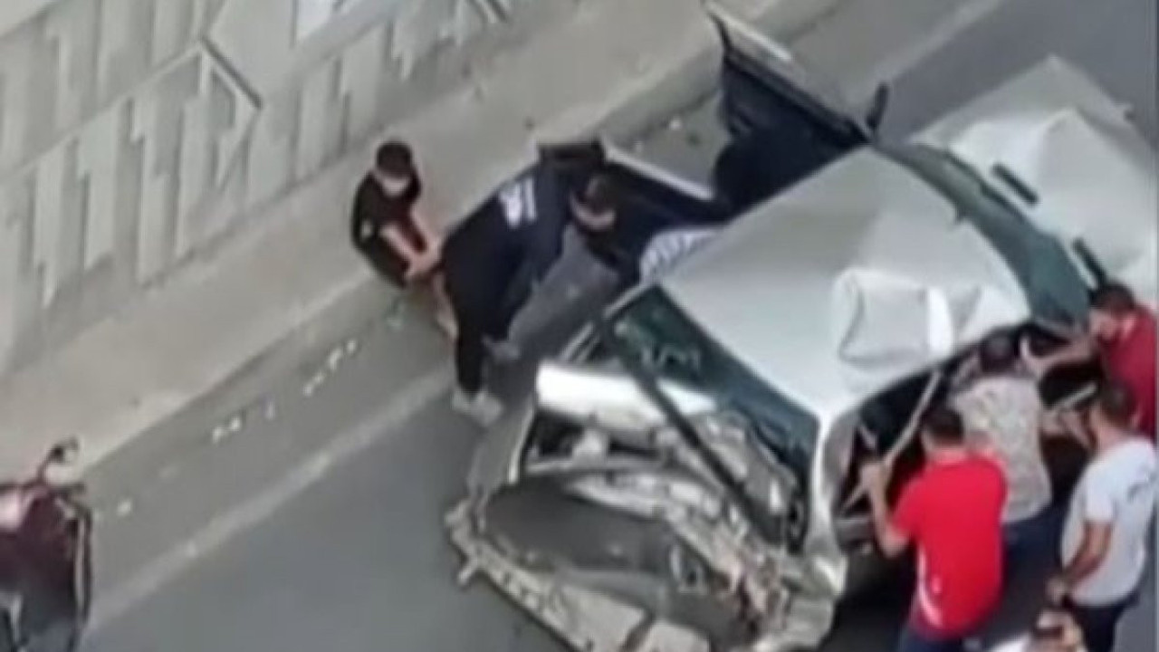 Adana'da zincirleme trafik kazası: 2'si çocuk 3 yaralı