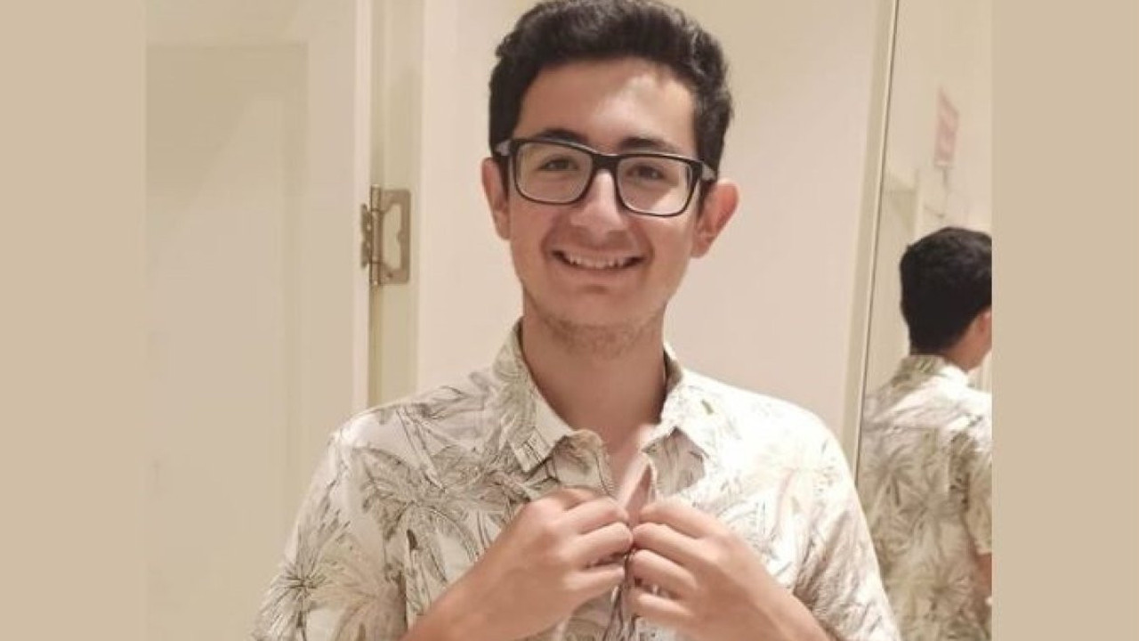 Üçüncü kattaki evinin penceresinden beton zemine düşen liseli, yaşamını yitirdi