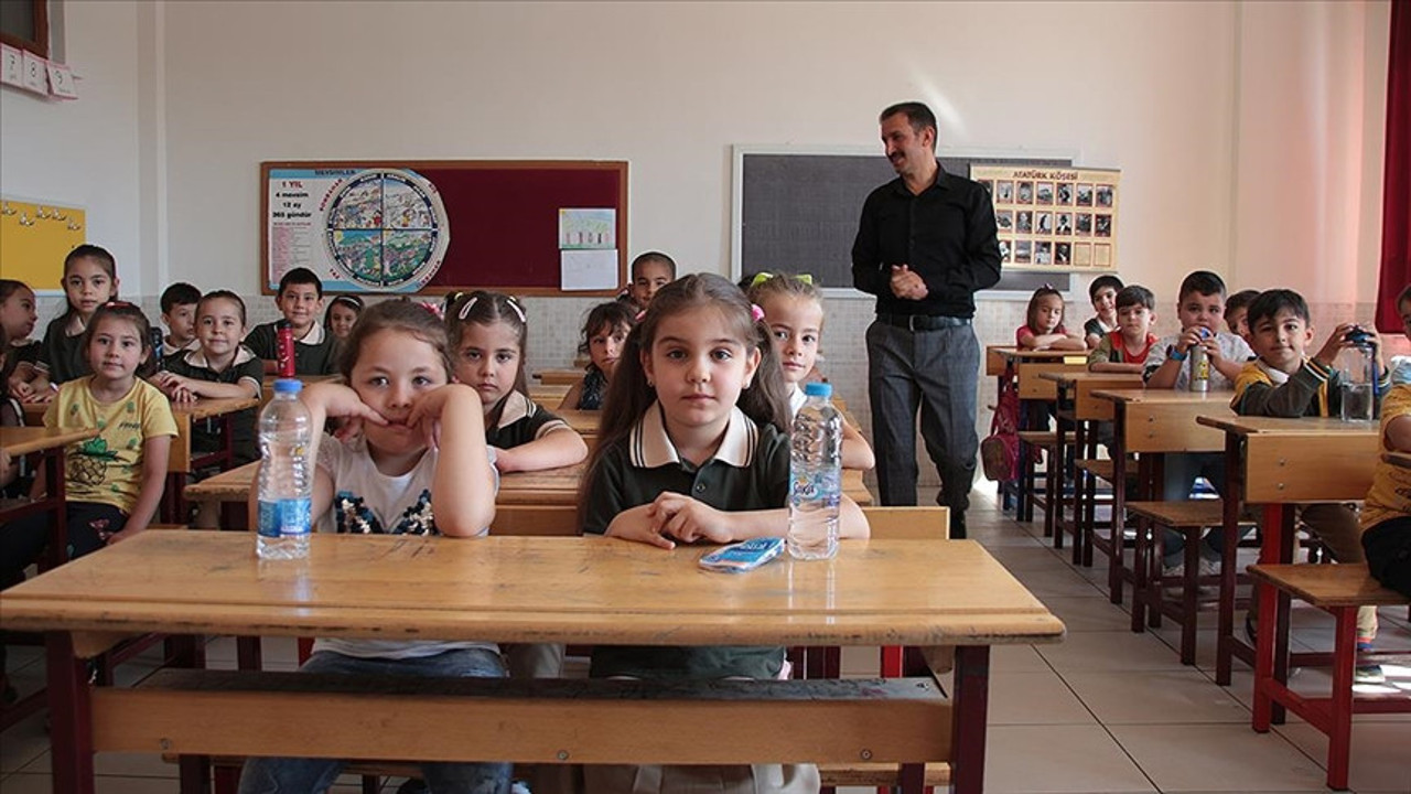 Fehmi Koru Erdoğan’ı dinleyip üç çocuk sahibi olanların kara kara düşündüğünü açıkladı