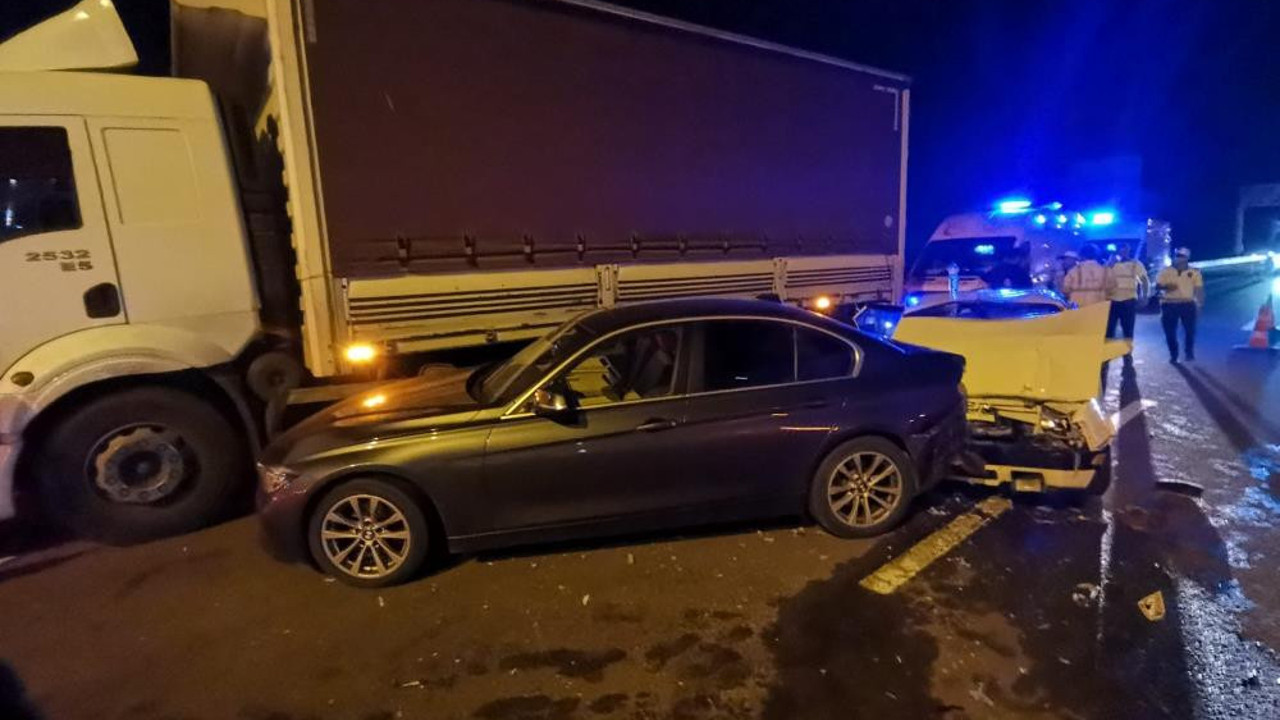 Yalova’da zincirleme kaza: 2 yaralı